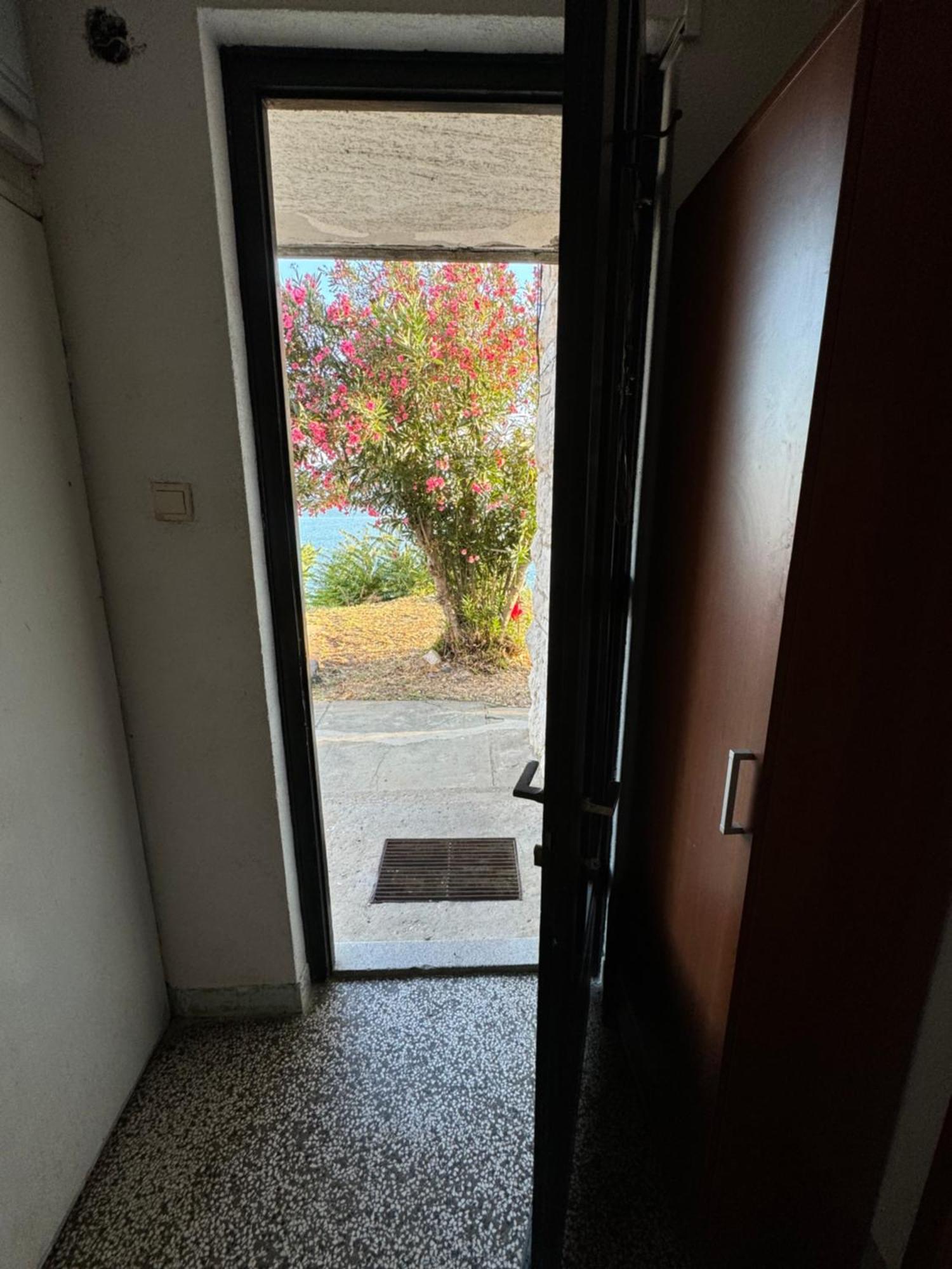 Apartman Laura Плоче Екстериор снимка
